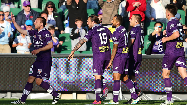 Glory players celebrate Nebo Marinkovic's goal in their 2-0 win over Wellington Phoenix.