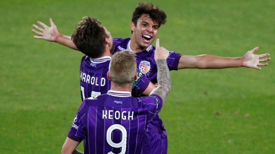 Result: Perth Glory 4 Central Coast Mariners 1