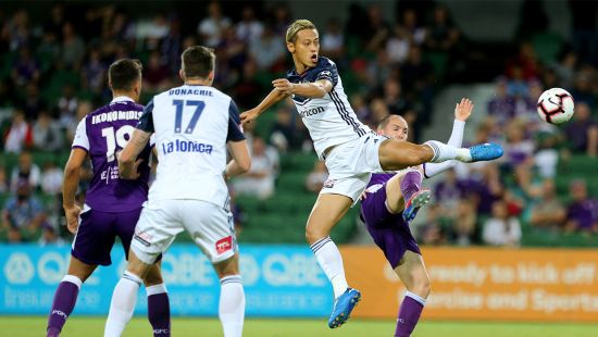 Glory suffer rare defeat in front of record crowd